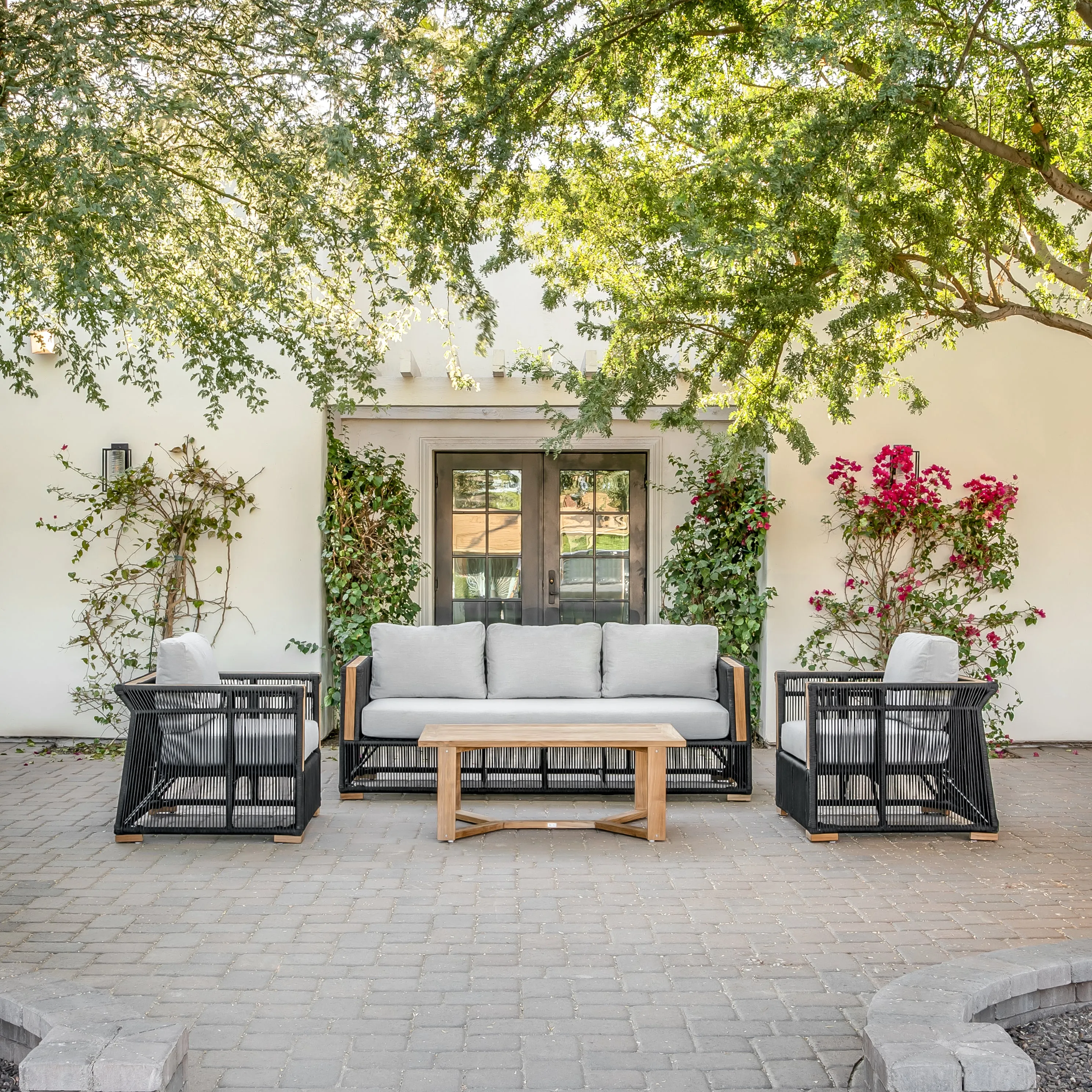Breeze Club Chair
