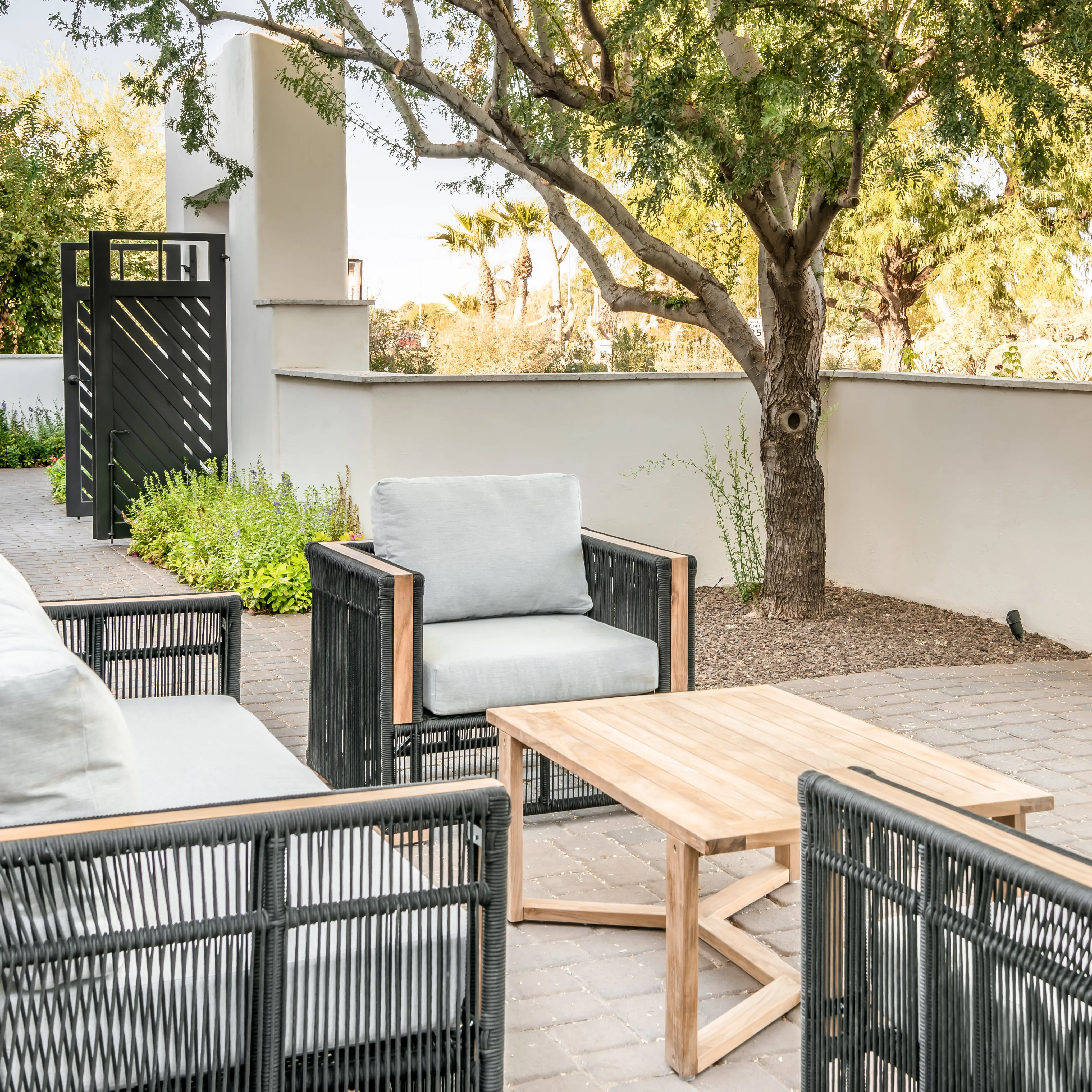 Breeze Club Chair