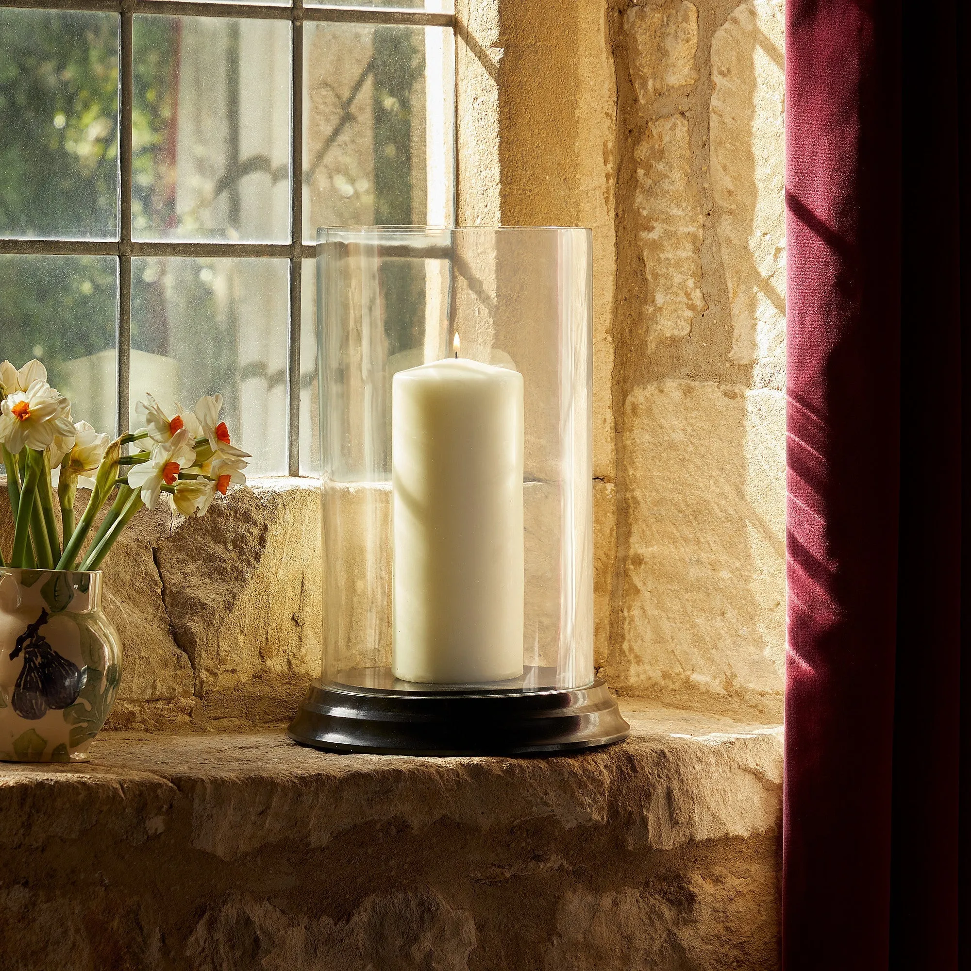Larger Gusto storm lantern base in ebony